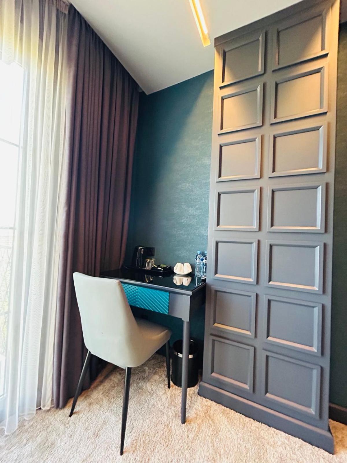 Solomon Hotel Kutaisi Bagian luar foto