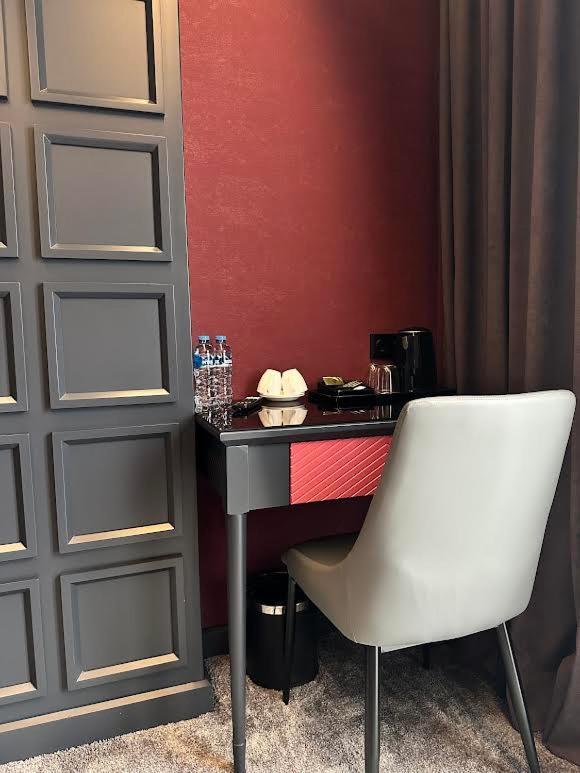 Solomon Hotel Kutaisi Bagian luar foto
