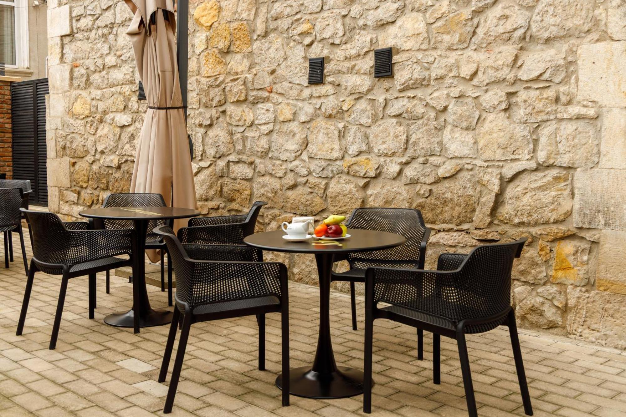 Solomon Hotel Kutaisi Bagian luar foto