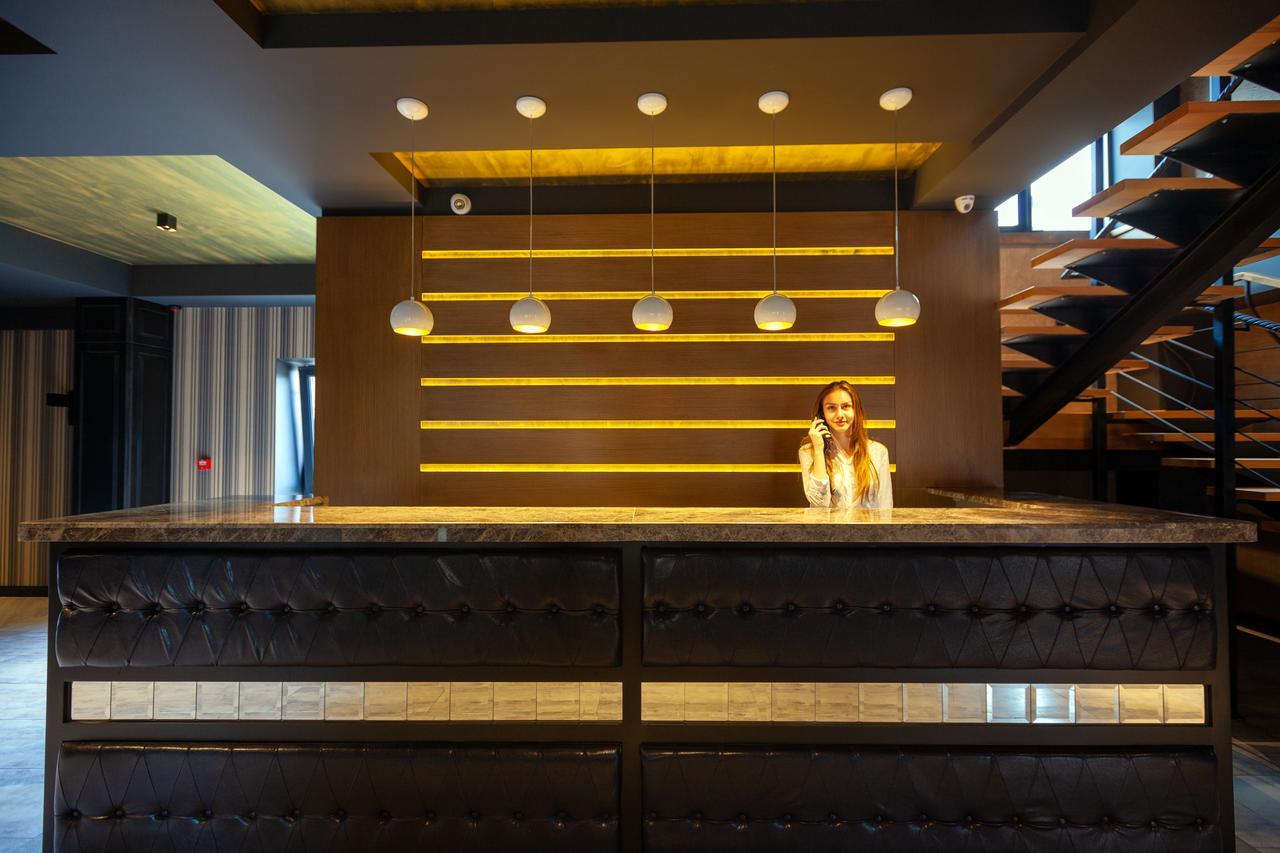 Solomon Hotel Kutaisi Bagian luar foto
