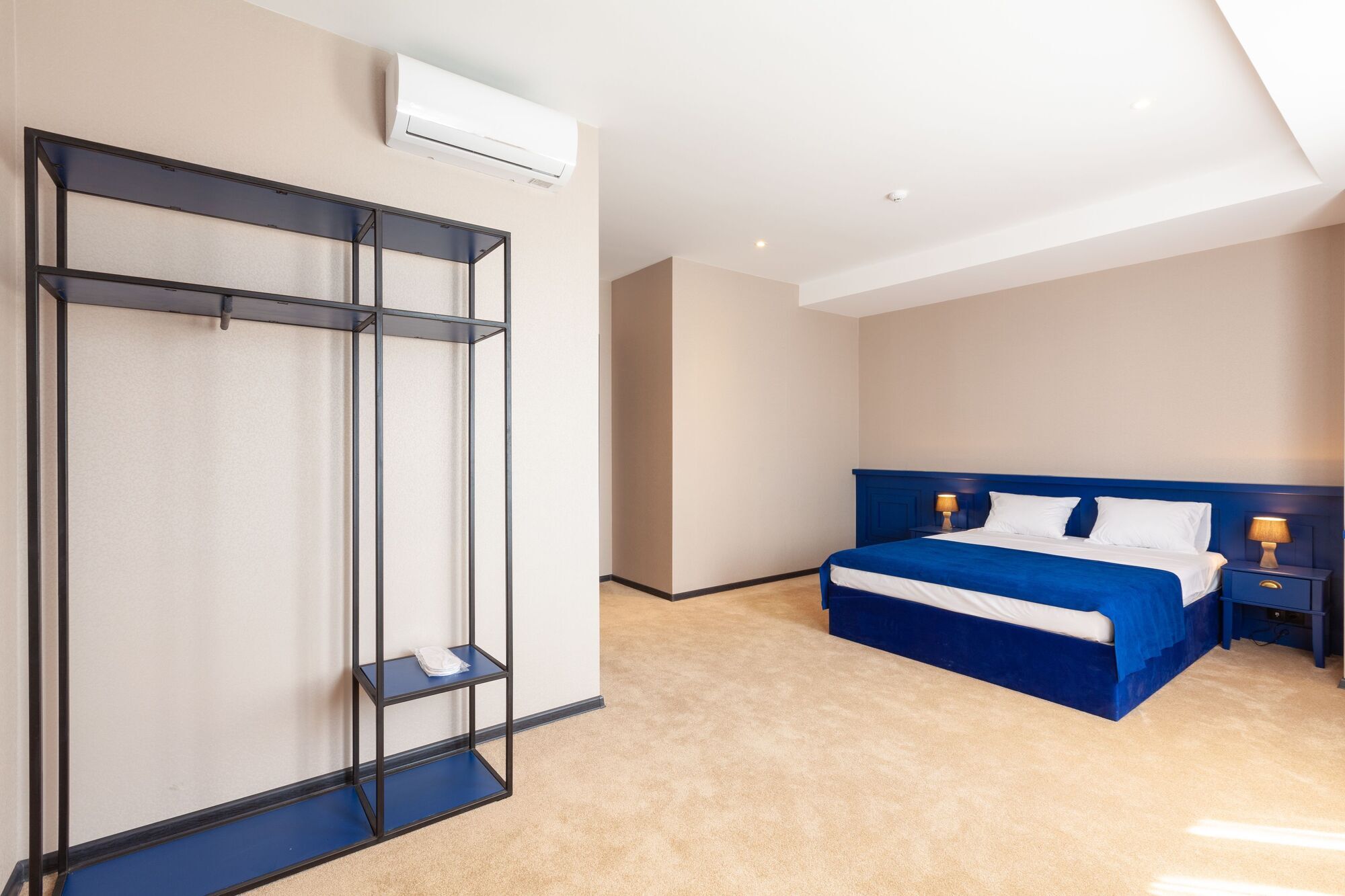 Solomon Hotel Kutaisi Bagian luar foto