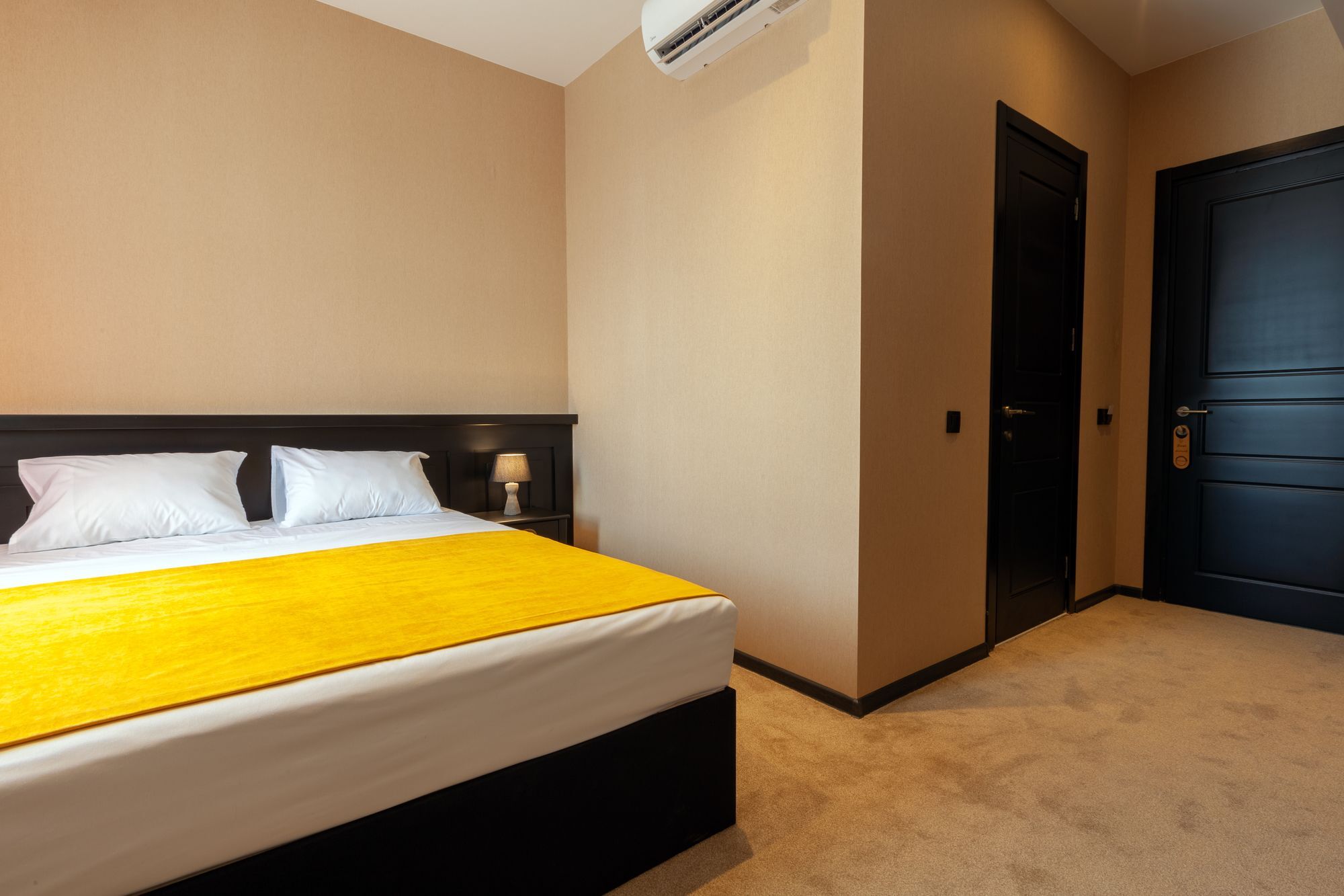 Solomon Hotel Kutaisi Bagian luar foto