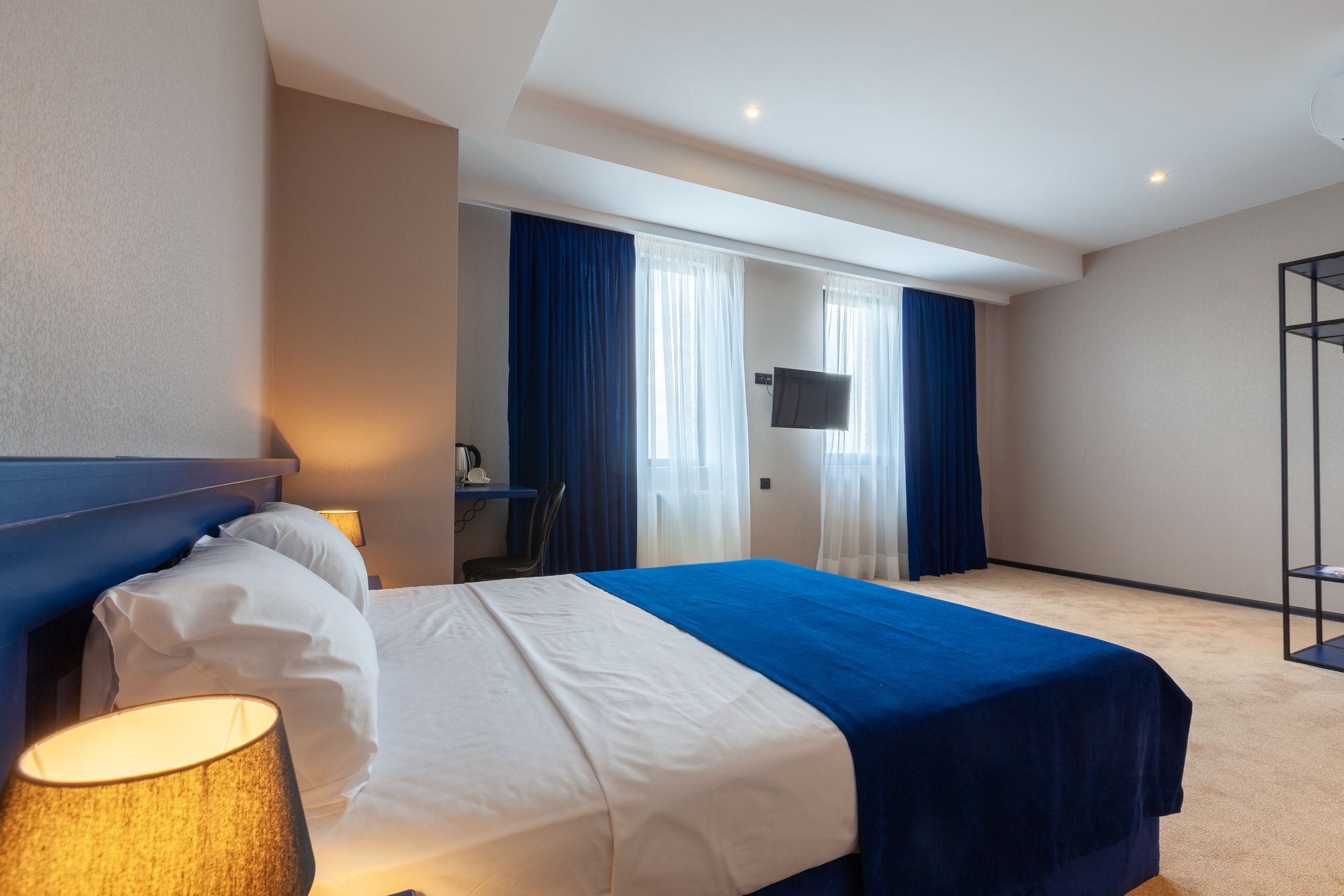 Solomon Hotel Kutaisi Bagian luar foto